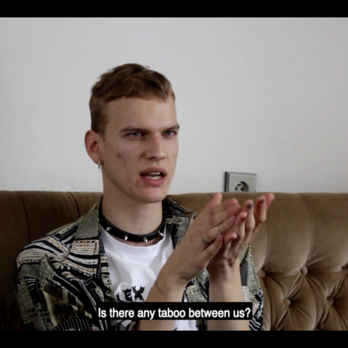 Adam Dragun: Alex - performativní přednáška + film Prcat