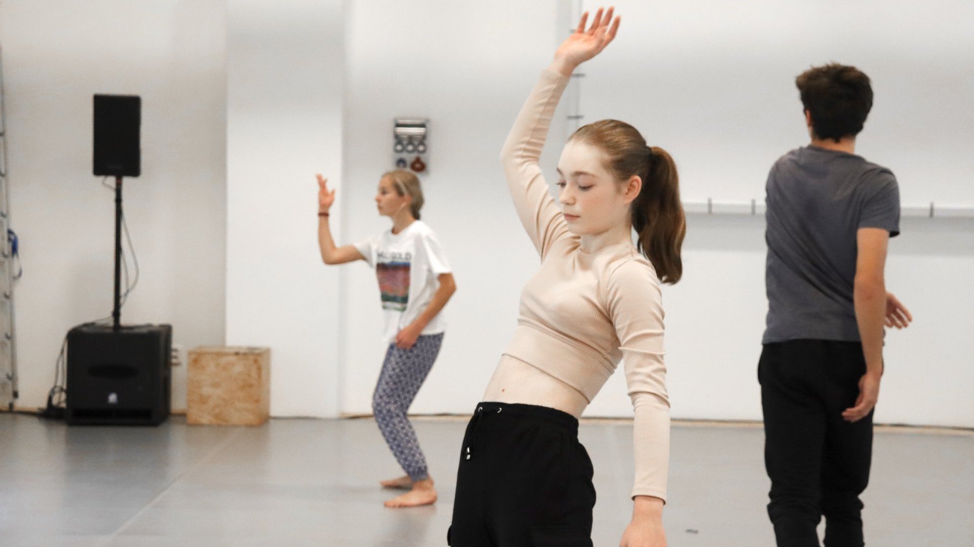 Choreografická dílna CLOUDS s Věrou Ondrašíkovou